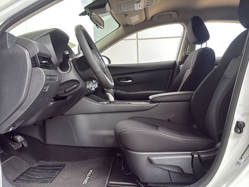 New 2025 Nissan Sentra SV w/ All-Weather Package image 16