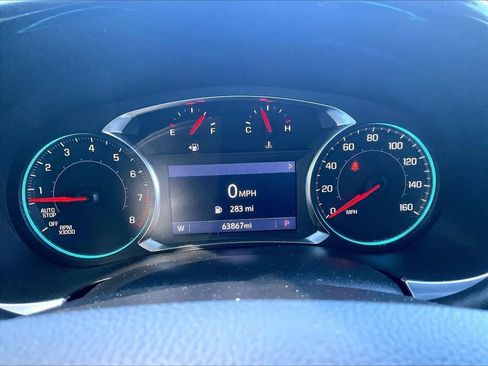Used 2022 Chevrolet Traverse LT AWD/4WD image 26