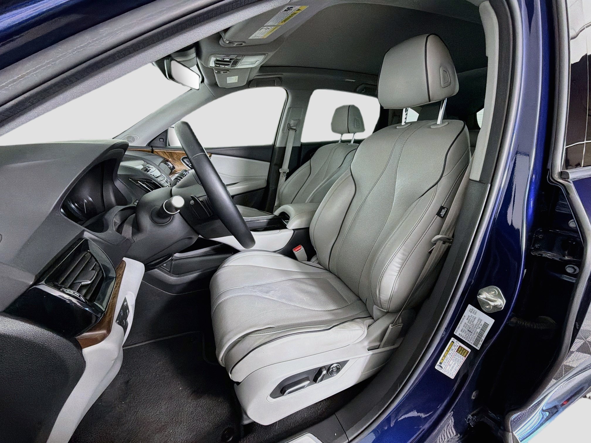 Used 2019 Acura RDX w/ Advance Package AWD/4WD image 13