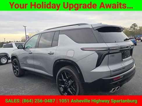 Certified 2024 Chevrolet Traverse RS w/ LPO, Floor Liner Package image 7