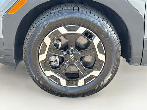 Used 2024 Hyundai Santa Fe SEL image 34