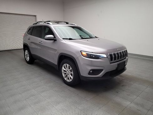 Used 2019 Jeep Cherokee Latitude w/ Popular Appearance Group image 13