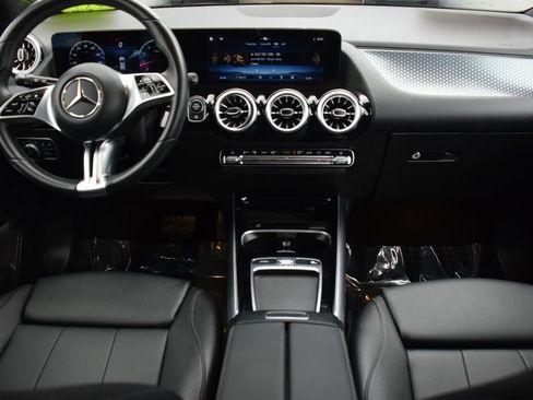 Certified 2025 Mercedes-Benz GLA 250 GLA 250 image 18