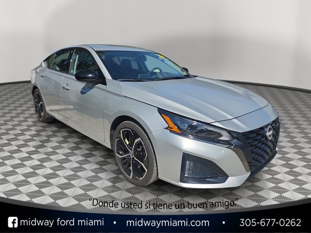 Used 2025 Nissan Altima 2.5 SR FWD image 1