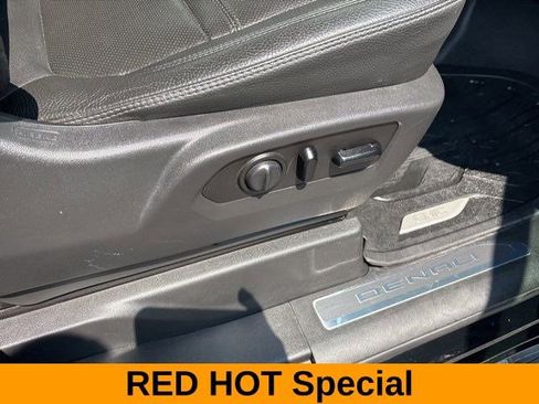Used 2020 GMC Sierra 1500 Denali w/ Technology Package image 47