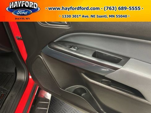 Used 2015 Chevrolet Colorado Z71 image 16