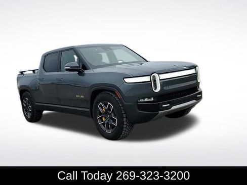Used 2022 Rivian R1T Launch Edition image 8