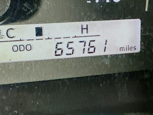 Used 2014 Toyota Camry FWD image 18
