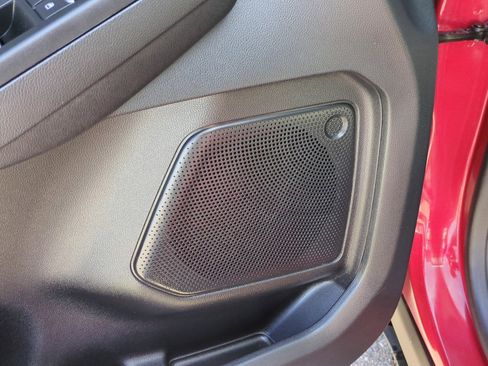 Used 2022 Ford Escape SEL w/ Technology Package FWD image 14