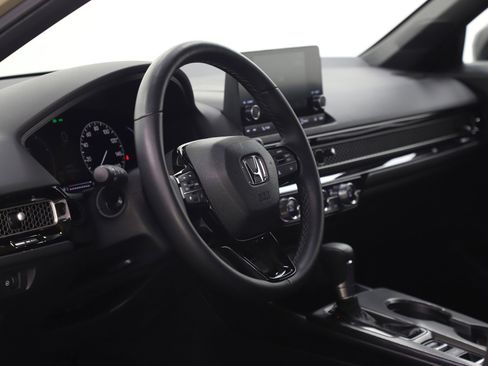 Used 2025 Honda Civic Sport image 22