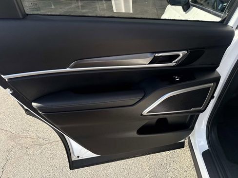 Used 2023 Kia Telluride S w/ S Sunroof Package image 15