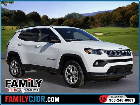 New 2026 Jeep Compass Latitude image 1