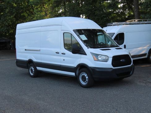 Used 2018 Ford Transit 350 148 High Roof Extended RWD image 8