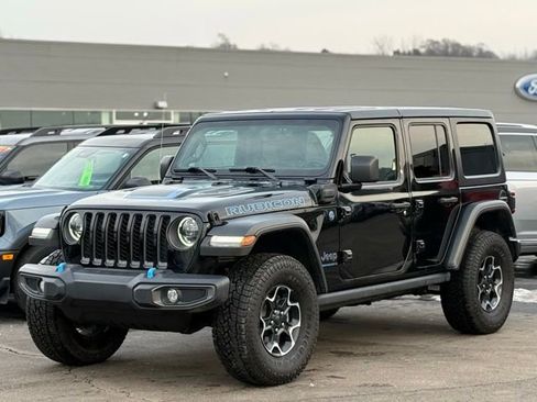 Used 2023 Jeep Wrangler Unlimited Rubicon 4xe w/ Cold Weather Group image 33