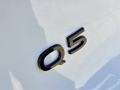 Certified 2025 Audi Q5 Premium Plus w/ Premium Plus image 13