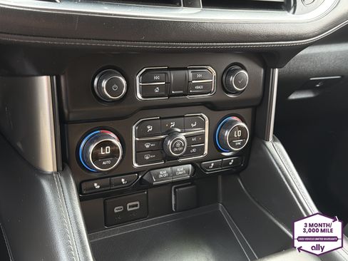 Used 2024 Chevrolet Tahoe LT AWD/4WD image 23