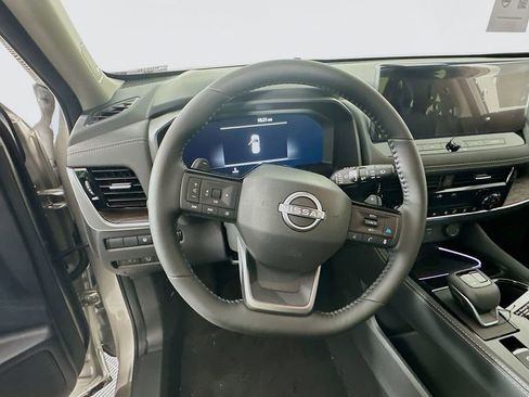 New 2026 Nissan Rogue Platinum w/ Platinum Premium Package image 16