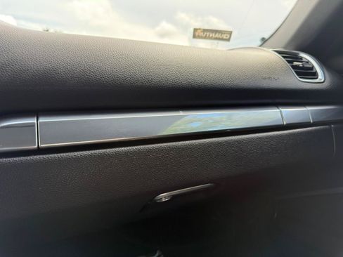 Used 2015 Porsche Boxster RWD image 36