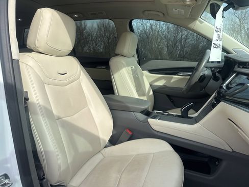 Used 2024 Cadillac XT6 Premium Luxury w/ Technology Package image 52