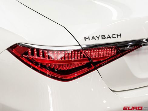 Used 2023 Mercedes-Benz Maybach S 680 4MATIC image 17