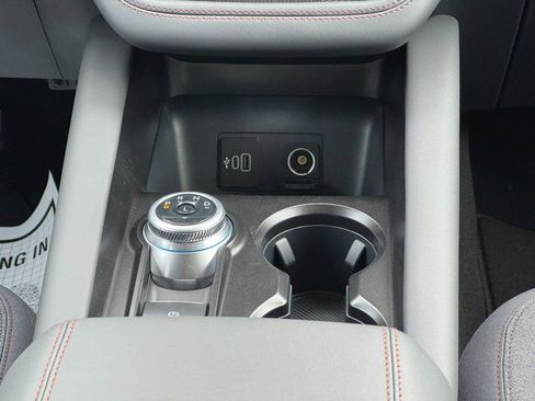 New 2026 Ford Explorer Active image 10