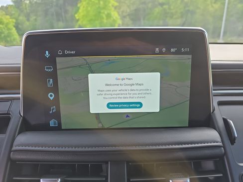 Used 2024 Chevrolet Tahoe Z71 w/ Luxury Package image 24