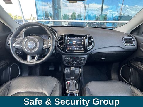 Used 2018 Jeep Compass Limited w/ Navigation Group FWD image 8