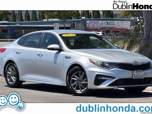 Used 2019 Kia Optima LX FWD image 1
