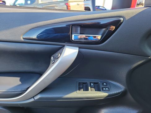 Used 2024 Mitsubishi Eclipse Cross SE image 17