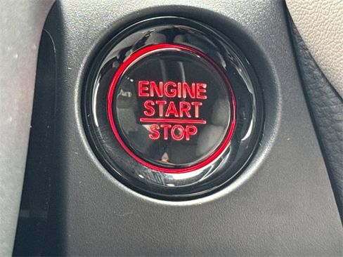 New 2026 Honda HR-V LX image 31