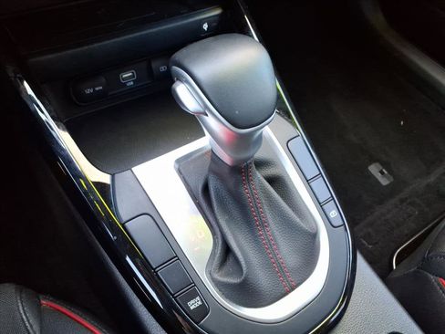 Used 2023 Kia Forte GT image 23