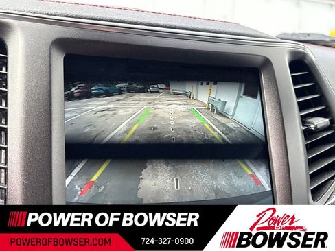 Used 2022 Jeep Cherokee Trailhawk w/ Trailer Tow Group AWD/4WD image 14