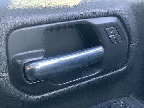 Certified 2021 Chevrolet Silverado 1500 LT Trail Boss w/ LPO, Dark Essentials Package AWD/4WD image 16