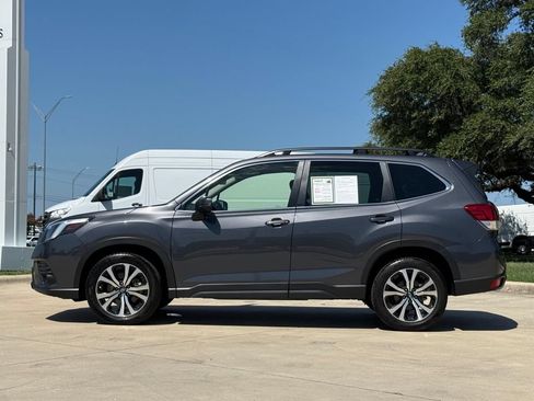 Used 2022 Subaru Forester Limited AWD/4WD image 2