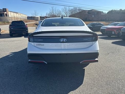 Certified 2026 Hyundai Sonata SE FWD image 4