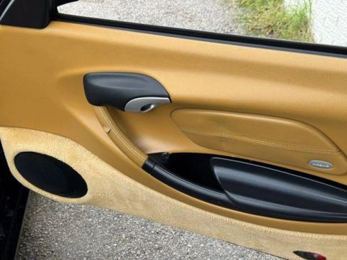 Used 2003 Porsche Boxster RWD image 31
