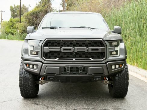 Used 2020 Ford F150 Raptor w/ Equipment Group 802A Luxury image 3