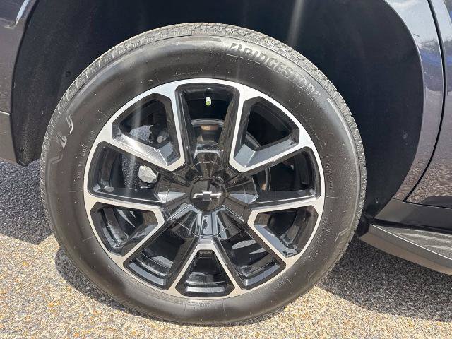 Used 2025 Chevrolet Tahoe RST w/ Comfort Package RWD image 9