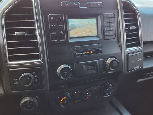 Used 2017 Ford F150 XLT w/ Equipment Group 301A Mid image 25