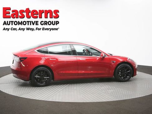 Used 2019 Tesla Model 3 Standard Range RWD image 34