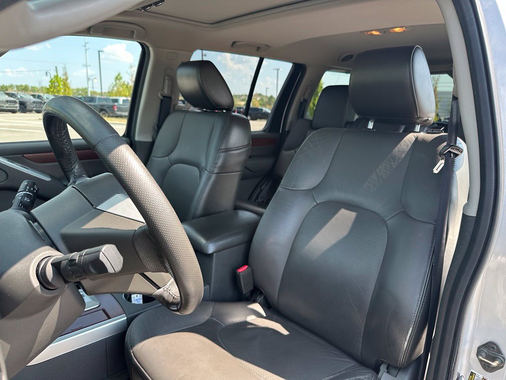 Used 2012 Nissan Pathfinder LE RWD image 39