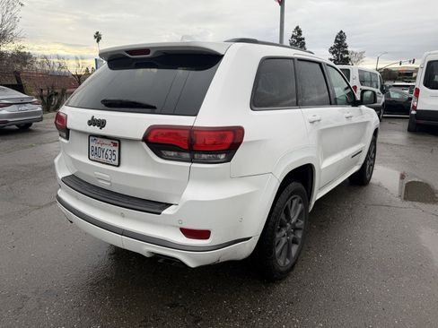 Used 2018 Jeep Grand Cherokee High Altitude image 5