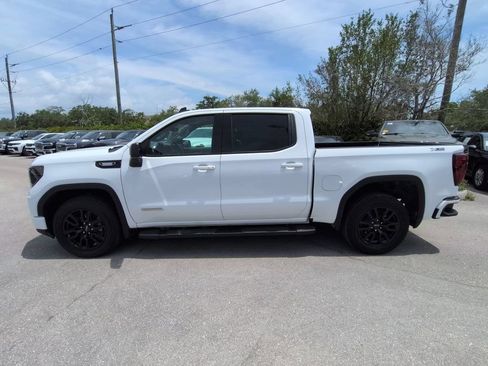 Used 2024 GMC Sierra 1500 Elevation w/ LPO, Elevation Black Package AWD/4WD image 8