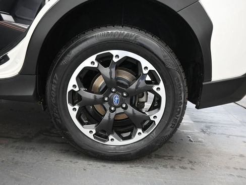 Used 2022 Subaru Crosstrek 2.0i Premium image 17