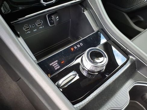 New 2026 Jeep Grand Cherokee L Limited AWD/4WD image 19