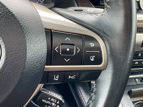 Used 2018 Lexus ES 350 ES 350 w/ Premier Package image 17