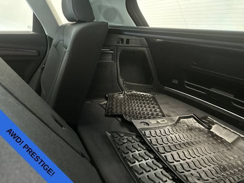 Used 2021 Audi Q5 Prestige w/ Prestige Package AWD/4WD image 18