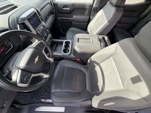 Certified 2022 Chevrolet Silverado 1500 LTZ image 3