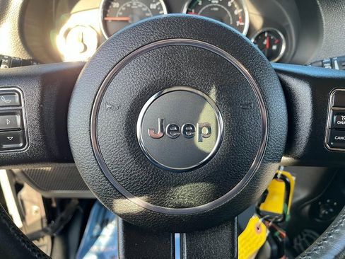 Used 2014 Jeep Wrangler Unlimited Sahara w/ Connectivity Group image 14