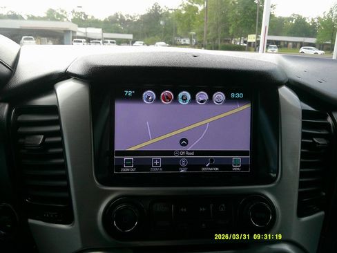 Used 2017 GMC Yukon XL SLT image 25